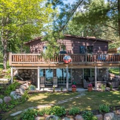 Waterfront Cabin with Bunkhouse