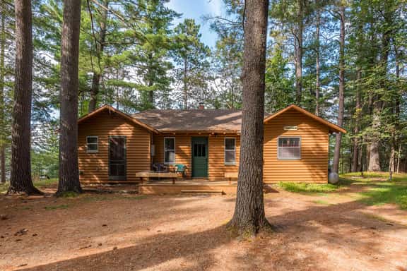 Big Trout Lake Retreat - Image 1