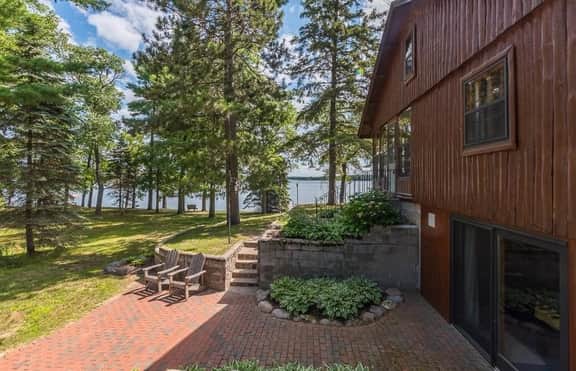 Beautiful Cabin on Horseshoe Lake