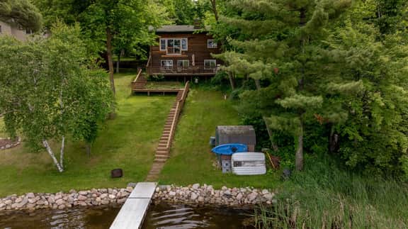 Cozy Cabin at Fish Trap Lake