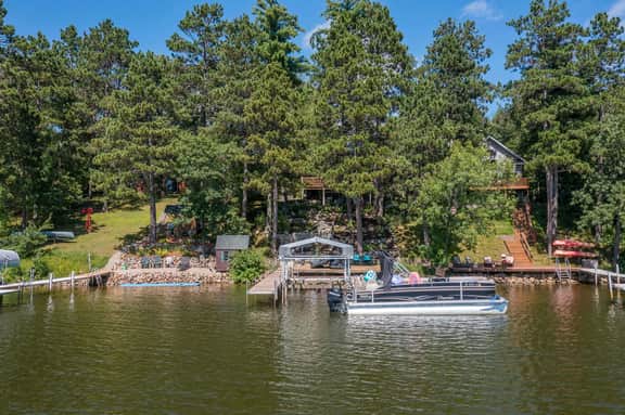 Waterfront Cabin with Bunkhouse